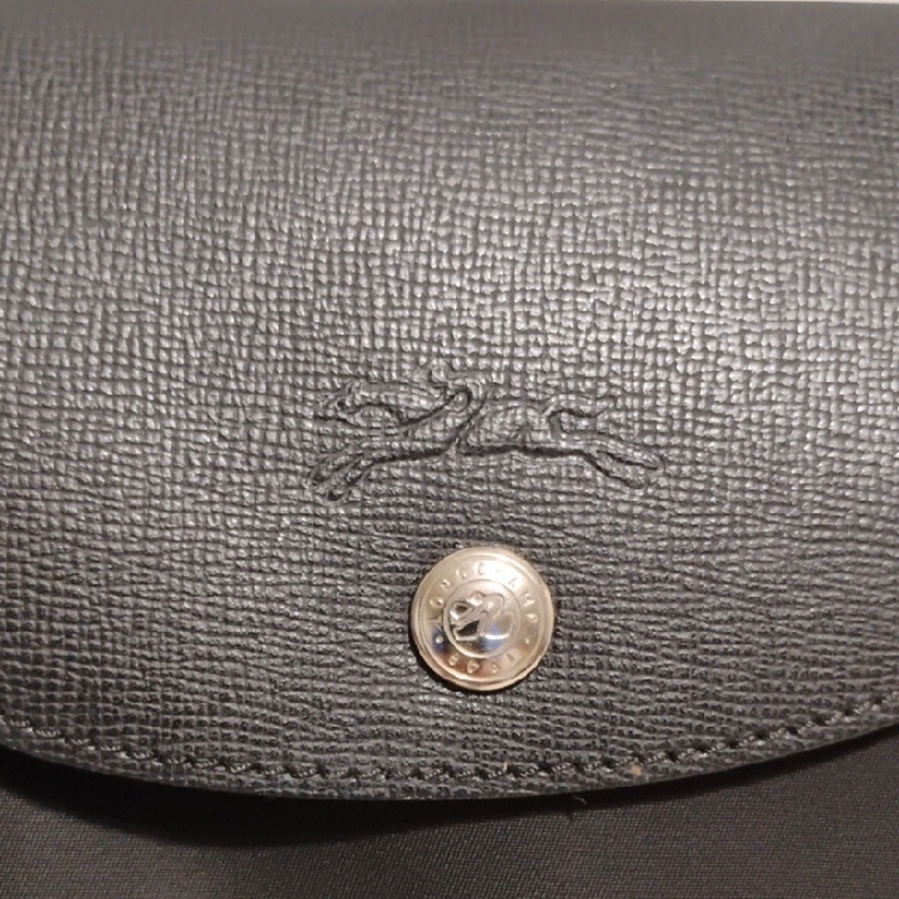 SALE! Like New Longchamp Le Pliage Black Nylon/Leather Small Tote W Strap - Picture 2 of 14